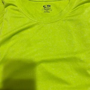 Champion large women’s lime green short sleeve shirt. 100 polyester lightweight